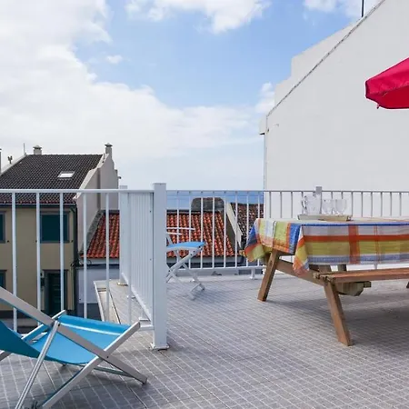 Populo House *
