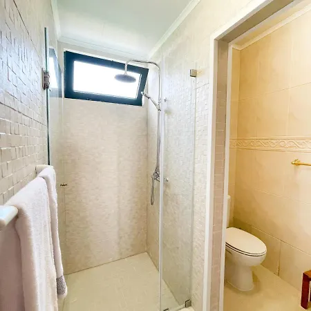 Populo House Nyaraló *