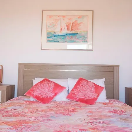 Populo House Nyaraló *